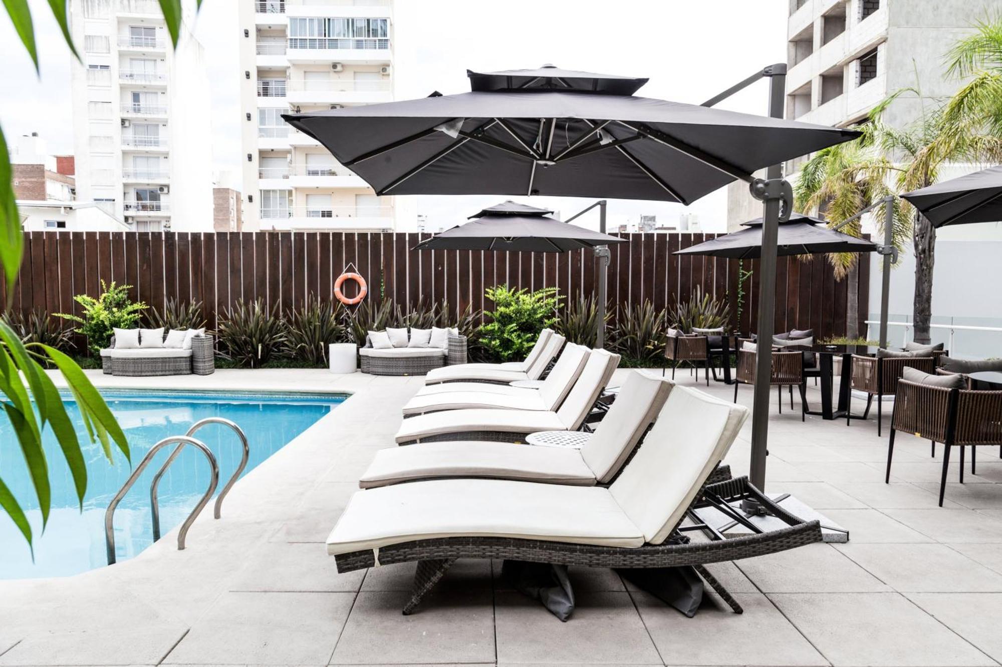 Holiday Inn Rosario By Ihg Ngoại thất bức ảnh